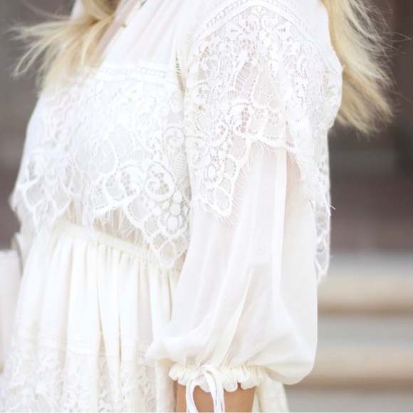 CHICWISH Lace Chiffon Dress - Picture 4 of 4